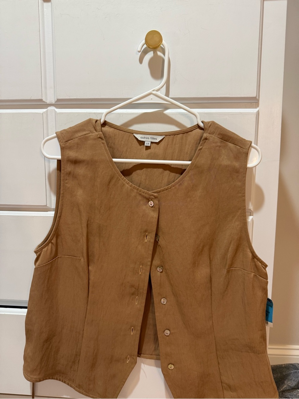 Brown Sleeveless Button-Front Linen Top
